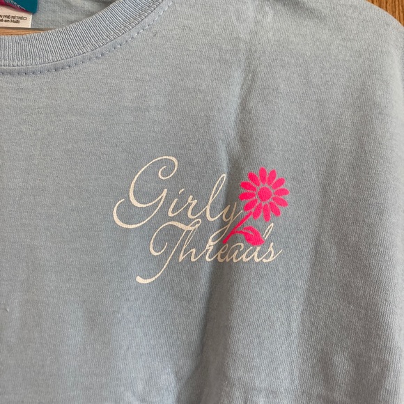 🩴 Girly Threads Size Small Teeshirt 🩴 - Picture 3 of 6